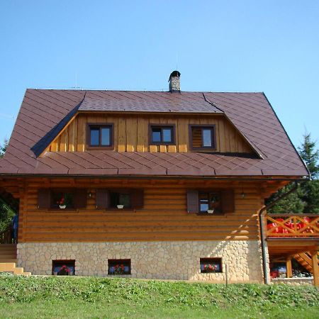 Rekreacna Chata Pod Jedlovinou, Varin Bagian luar foto